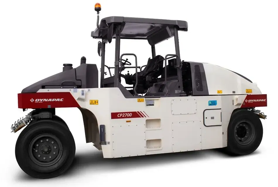 Rolo compactador de pneus Dynapac CP2700
